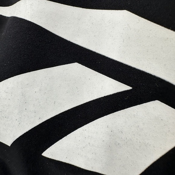 Reebok Black & White Alpha Seamless Racerback Logo Sports Bra Size Large - Picture 3 of 7